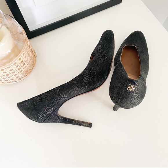 Coach / 9.5 / Urban Heels - Picture 4 of 6